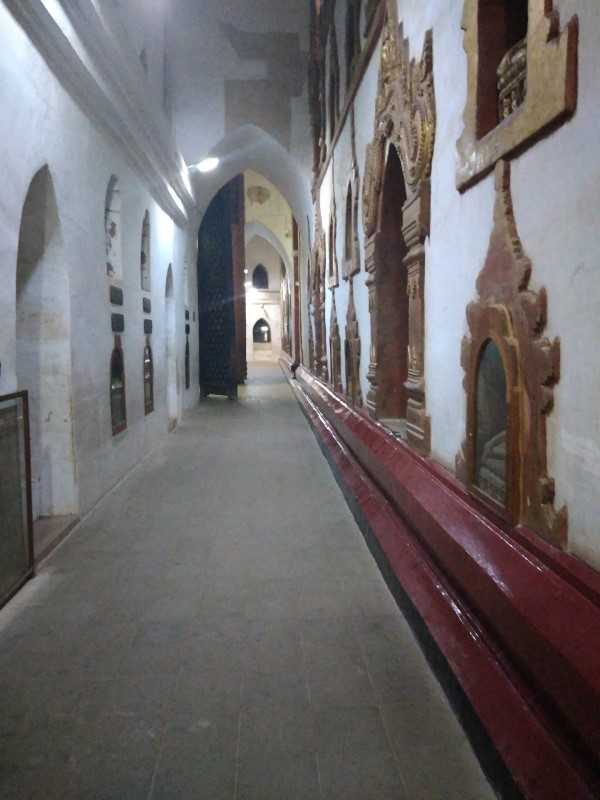 Corridor Ananda Temple